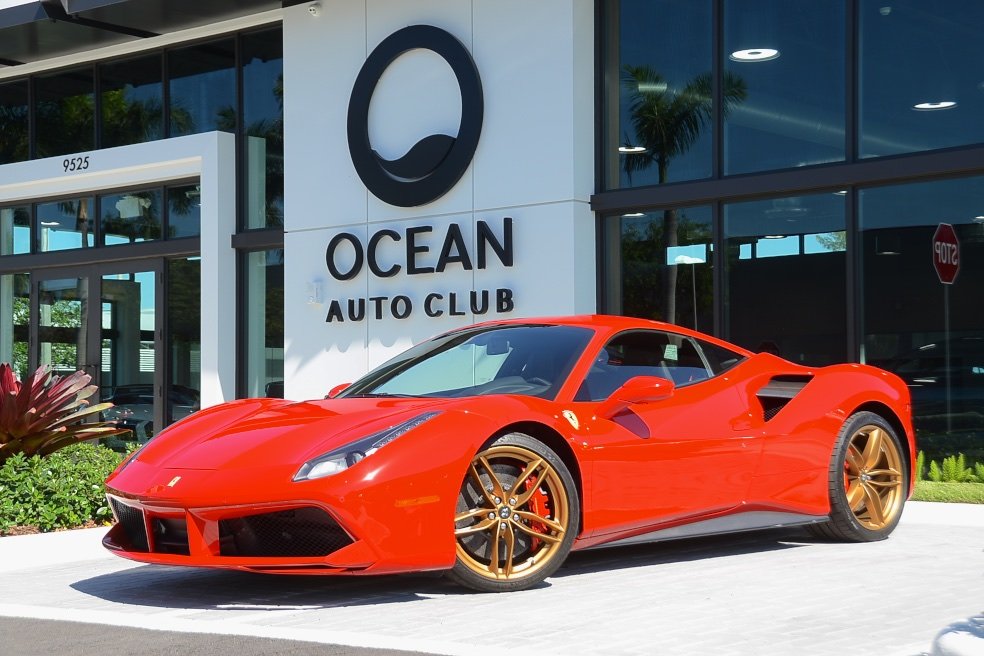 Pre Owned 2017 Ferrari 488 Gtb 2d Coupe In Doral L19079